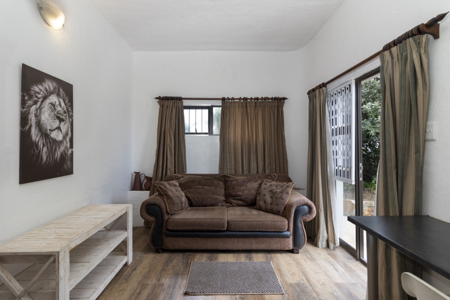 6 Bedroom Property for Sale in West Beach Eastern Cape